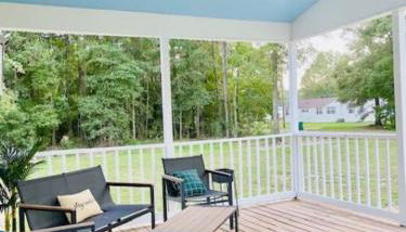 Mark House - Photo 3