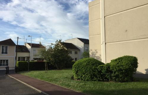 ChezClervie Nanterre City Paris La Défense Arena - Foto 25