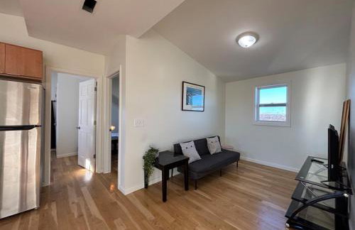 Entire Charming 3B1B in Federal Hill free parking - Foto 17