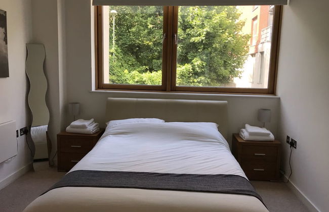 Stylish Quayside Apartment - Photo 6