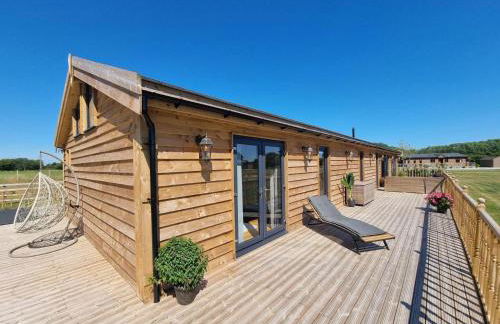 4Bed Lodge Sleeps8-Pet Friendly-Hot Tub-Log Burner - Foto 16