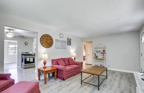 2BR Retreat with Fire Pit Close To Downtown STL - Foto 12