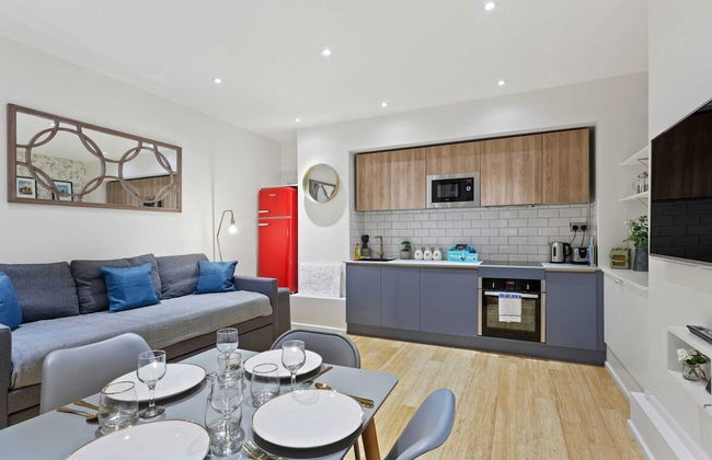 Trendy 1 Bedroom Apartment in the Heart of London - Photo 13
