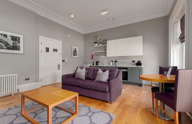 Destiny Scotland - Distillers House - Foto 10