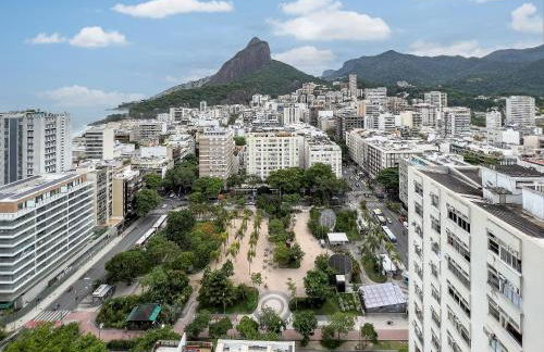 (1806) A 150 Metros da Praia do Leblon com Academia, Arrumação Diária, Vista Mar e Vista para o Cristo - Photo 63