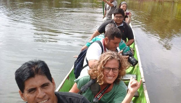 Desfrutando do passeio na lagoa