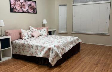 Comfy 3-Bedroom Home in Arlington - Foto 52