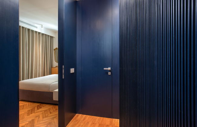 Wonderful 1 Bedroom Apartament in the City Center - Photo 2