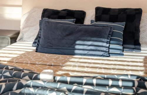 383 - 3BR Quincy - Chic House near Adams Park - Foto 35