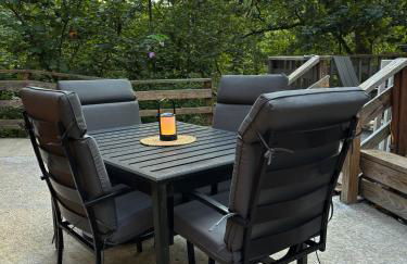 Bluebird Cabin - Cozy A-Frame Retreat - Photo 22