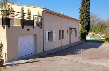 Villa L'Abaguie-Charmant logement au calme entre mer et montagne - Foto 7