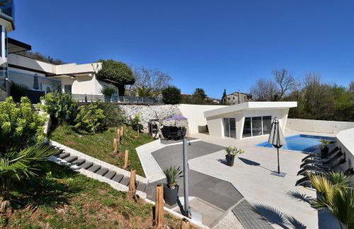 Apartments Lux with pool - Foto 11