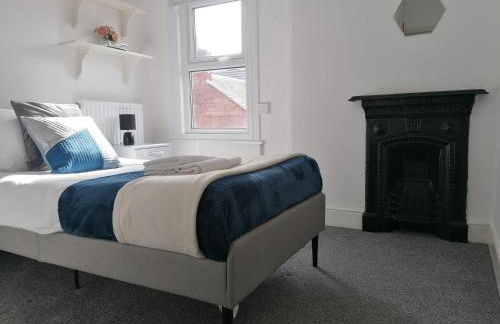 Chester 4 Bedroom House, Contractors & Leisure by Rework Accommodation - Photo 46