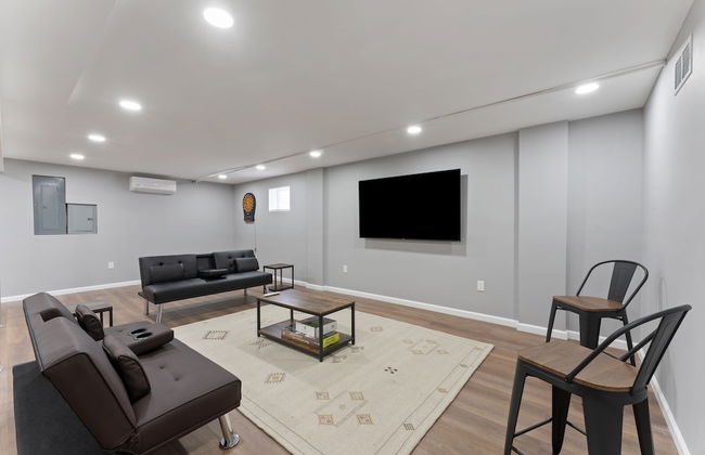 Amazing Vacation House In Poconos~hottub~game Room 6 Bedroom Home - Foto 24