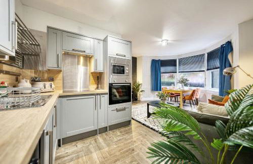 Spacious 4 Bedroom Apt Near West End Glasgow - Foto 14