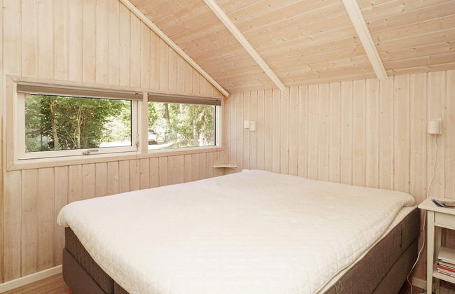 8 Person Holiday Home in Hojby - Foto 5