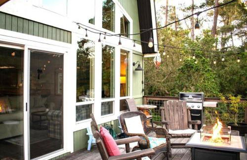 Forest Home with Deck, EV Station, King Beds - Foto 34