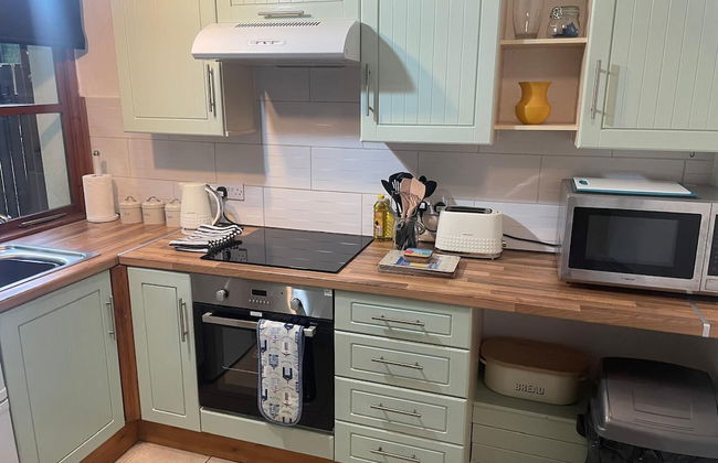 Rebels Retreat - 2-bed Chalet nr St Ives & Hayle - Foto 8