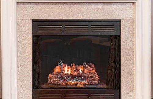 Family Fun Entire 4BR Private Home I-85 Access - Foto 35