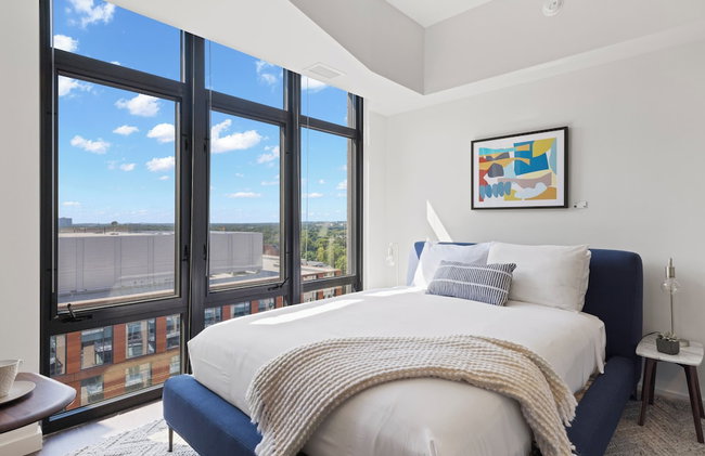 Placemakr Marymount Ballston - Photo 48