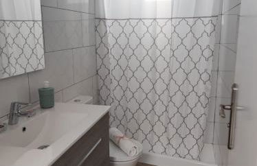 CASA PIRÁMIDE 3. Terraza WiFi y Parking Privado - Foto 16