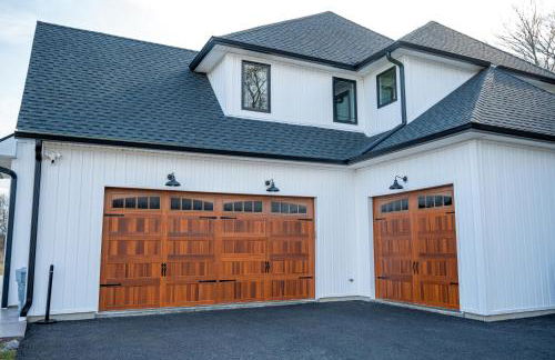 New Farmhouse, King Beds, Game Room, Hot Tub & View! - Foto 72