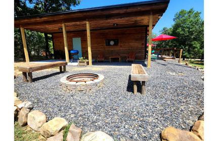 Unique Country Cabin Meets Farmhouse Modern!!! - Foto 45