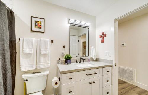 Fire Pit and Trail Access Spacious Happy Jack Cabin - Foto 15