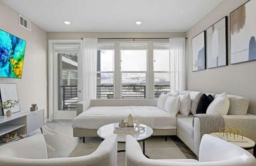 Designer Apt w Jacuzzi Walk To Casino & iMax - Foto 22