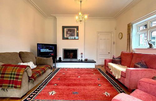 Spacious 4-Bed Home - Oswestry - Families & Groups - Foto 10