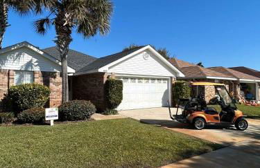 Steps Away-Game Room-Comm Pool-Golf Cart Deals - Foto 52