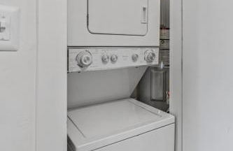 Contemporary Midtown Retreat Walk Score 93 - Foto 32