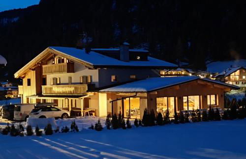 Chalet Dumbria Dolomites - Foto 1