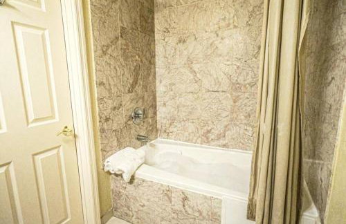 Palm Wave Says - Cozy - 2 Jacuzzis - Quiet Street - Foto 27