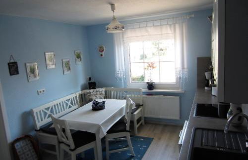 Ferienwohnung Bienwald mit Pool für 4 - 6 Personen mit 3 Schlafzimmern - Foto 8