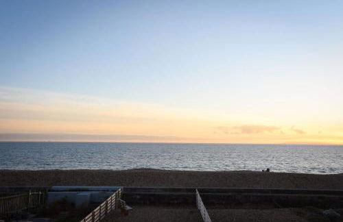 Amazing View Beachfront 3BR 5Beds 7 Guest - Photo 24