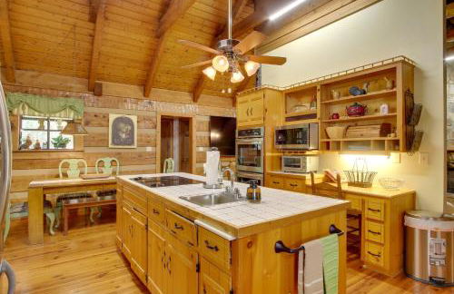 Golf and Hike Nature Escape with Sauna in Hephzibah - Foto 6