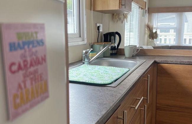 Lovely 2-bed Cabin in Birchington - Foto 6