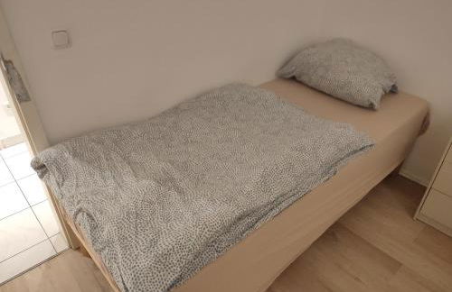 3 Floor XXL House, 7 Rooms, 2 Kitchen, 15 Minutes to Frankfurt, Washing Machine - Foto 31