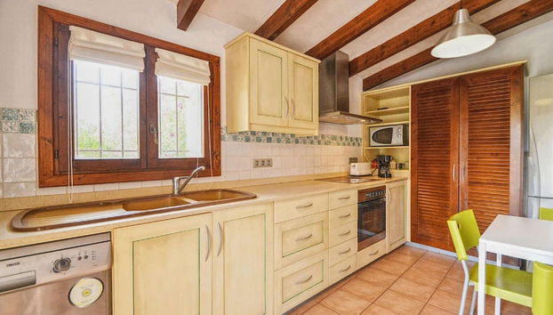 Poolside Garden Retreat in Buger - Foto 5, Cocina privada