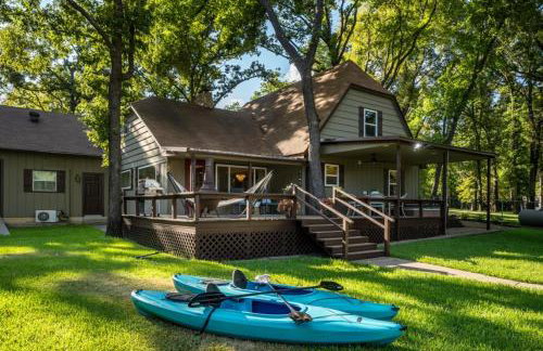 The Susser Estate with Dock Hot Tub Game Room - Foto 2