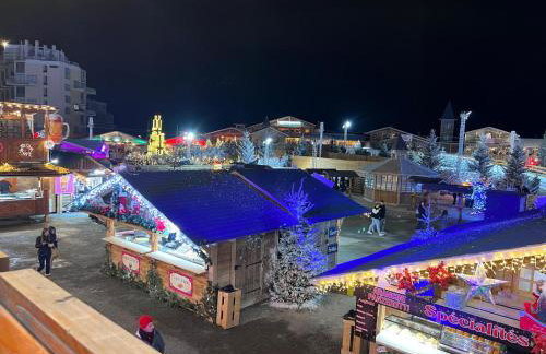 Azur, a 100m du marché de Noel, appartement 4 personnes et parking privé - Foto 37