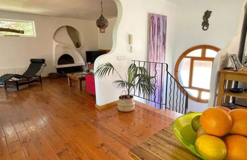 Casa familiar con piscina cerca del mar y montaña - Foto 10