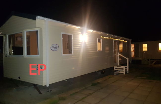 Lovely 3-bed Caravan in Towyn - Foto 13