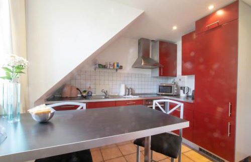 Meerbusch Apartments - 3 Room Apartment with Balcony - 20 Min Messe DUS - Foto 3