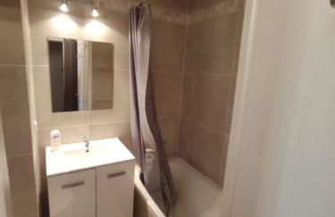 LES CHATAIGNIERS GRIS - Photo 13