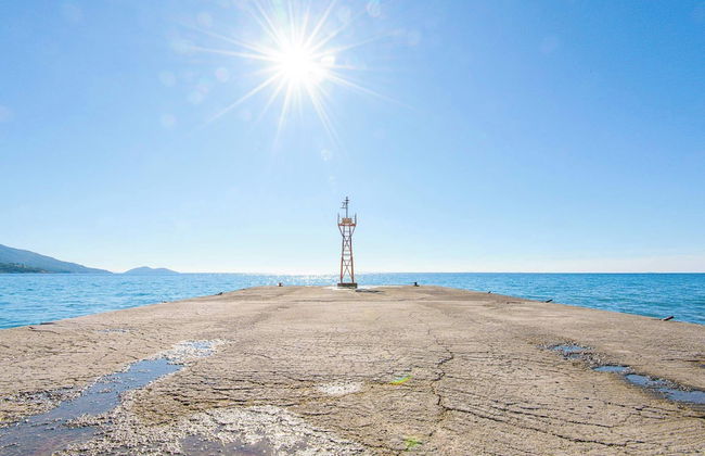 Beachfront Stone House - Samos Seaview Retreat - Foto 24