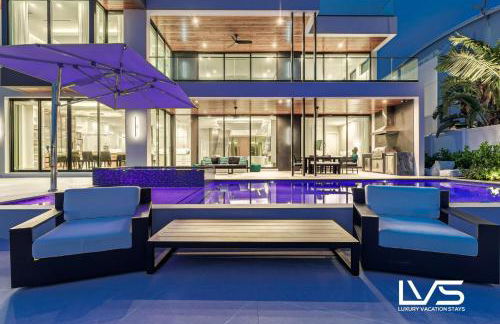 Carlotta- New Construction Luxury Waterfront Villa - Foto 69