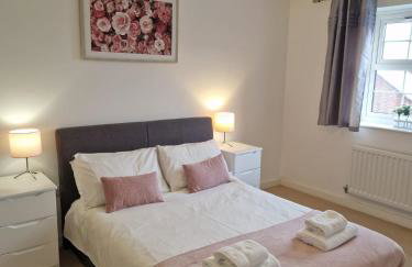 Hereford - Robin Coach House - Located On City Outskirts In North Hereford - Modern 2 Bedroom Property With Parking - Suitable For Small Family, Couple Or Contractors - Hosted by RENTMYHOUSE - Foto 9