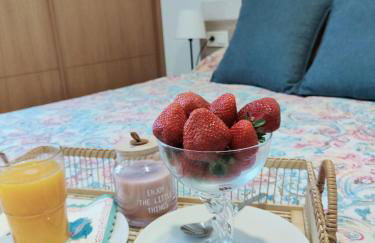 HAPPY HOLIDAYS - Photo 19